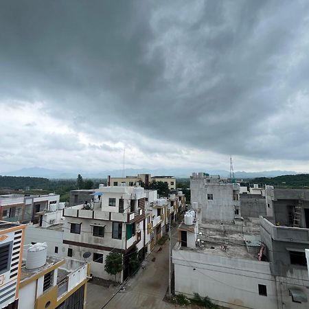 Kamdhenu Home Stay Garudeshwar Exteriér fotografie